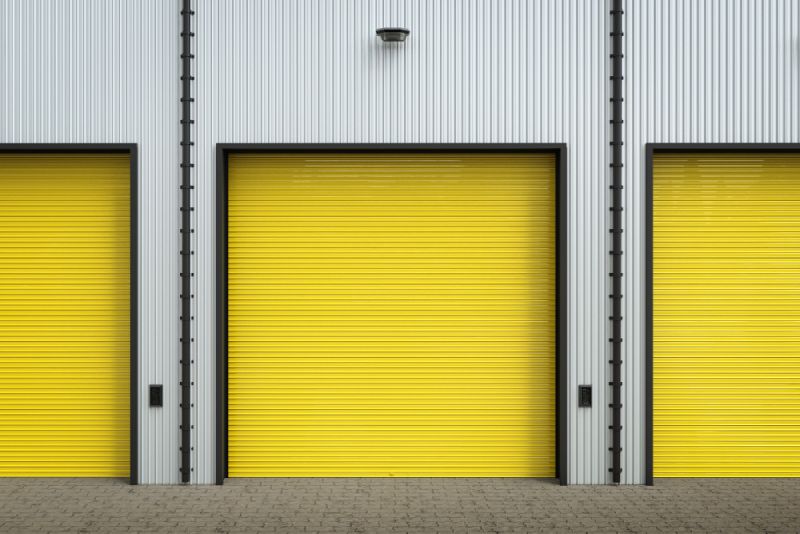 garage door colours